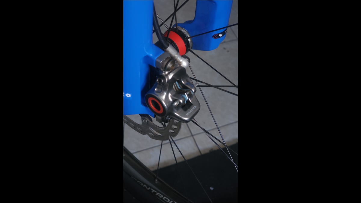 Diagnóstico técnico de freno de disco hidráulico en bicicleta MTB — BikeLab Studio Trujillo