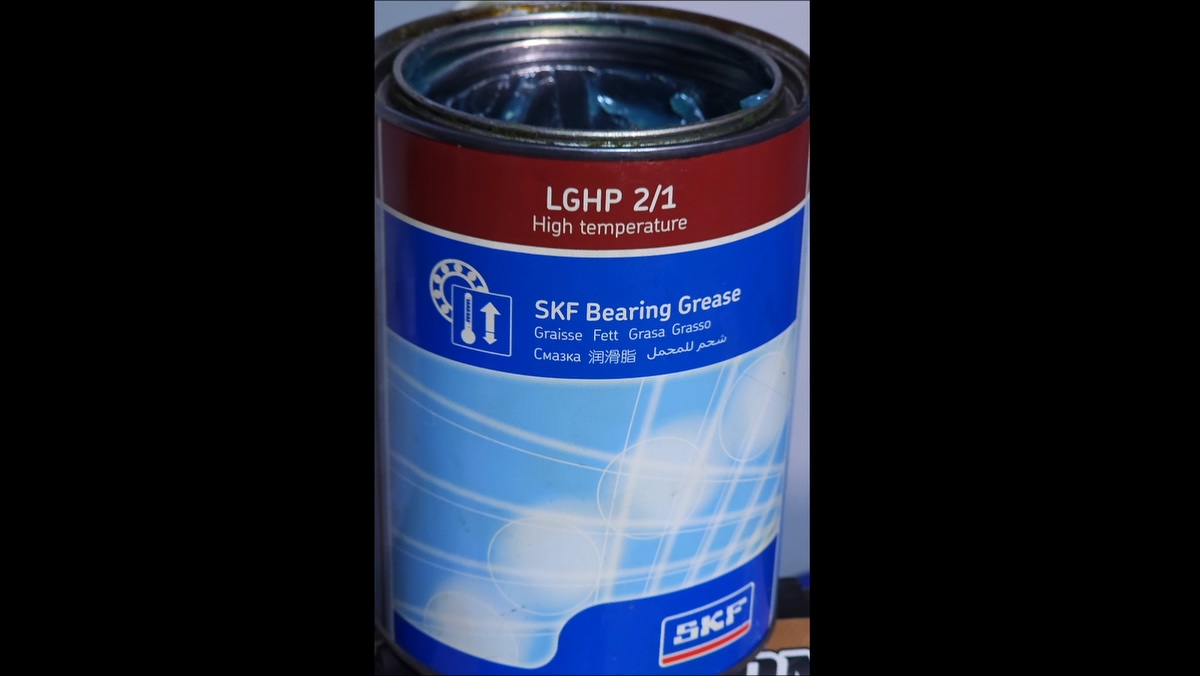 Grasa SKF LGHP 2/1 de alta temperatura para rodamientos; producto en primer plano